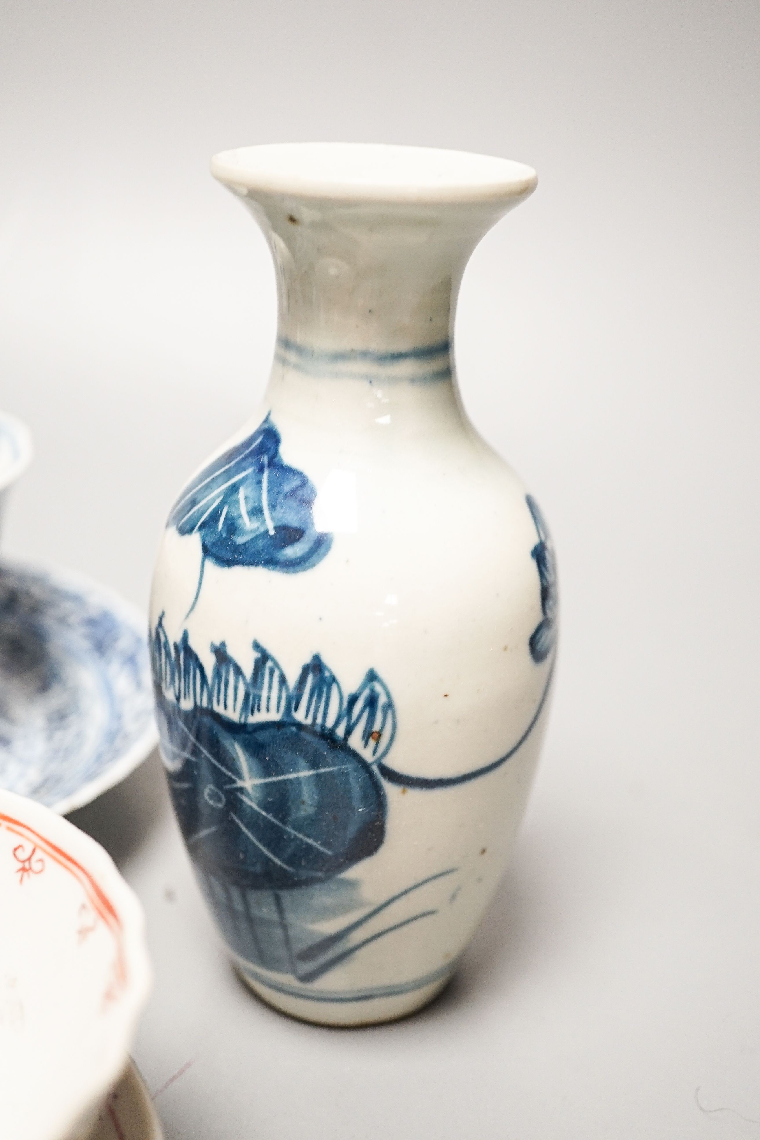 A group of Chinese porcelain teabowls and saucers, 18th-20th century